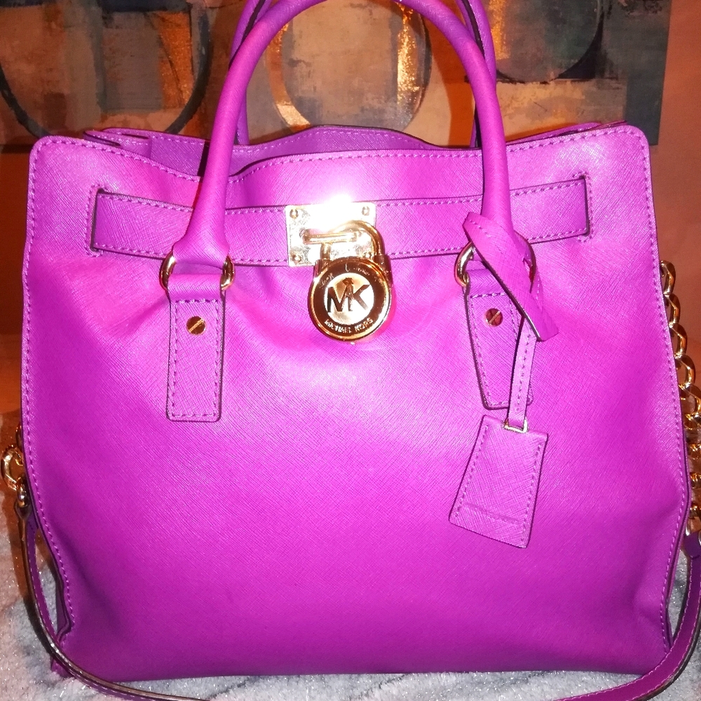 Michael Kors Classic Hamilton Purse